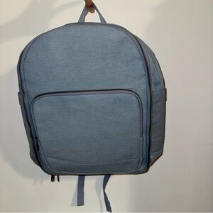 Beis Gap backpack - brand new with tags